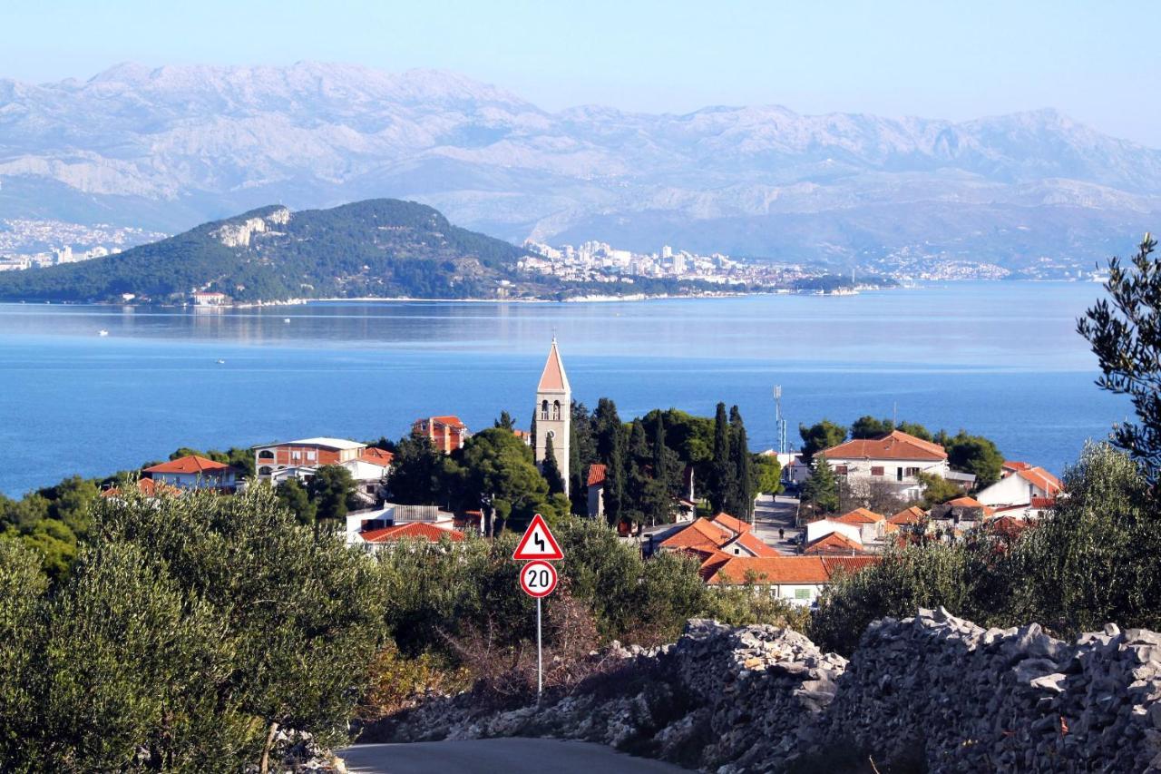 Apartments By The Sea Slatine, Ciovo - 16131 Exterior foto