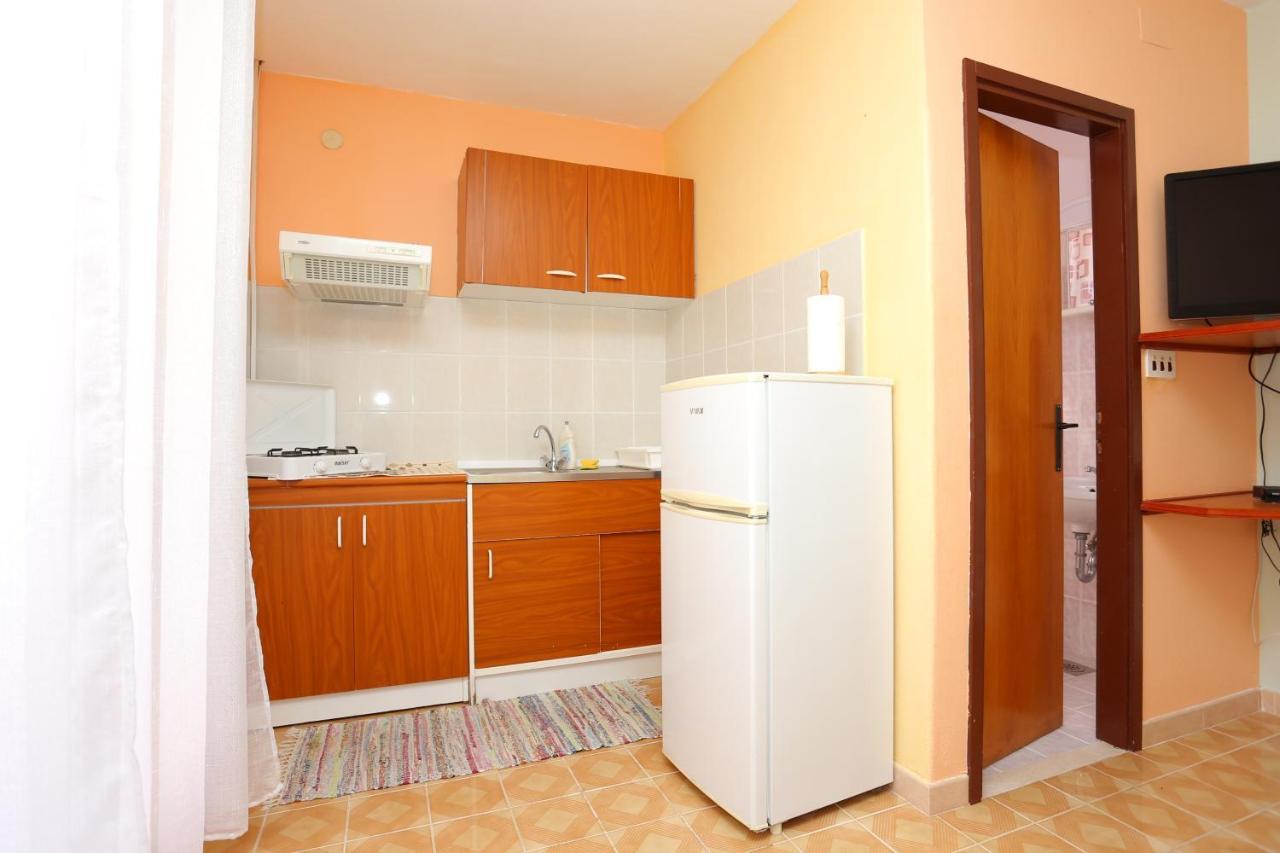 Apartments By The Sea Slatine, Ciovo - 16131 Exterior foto