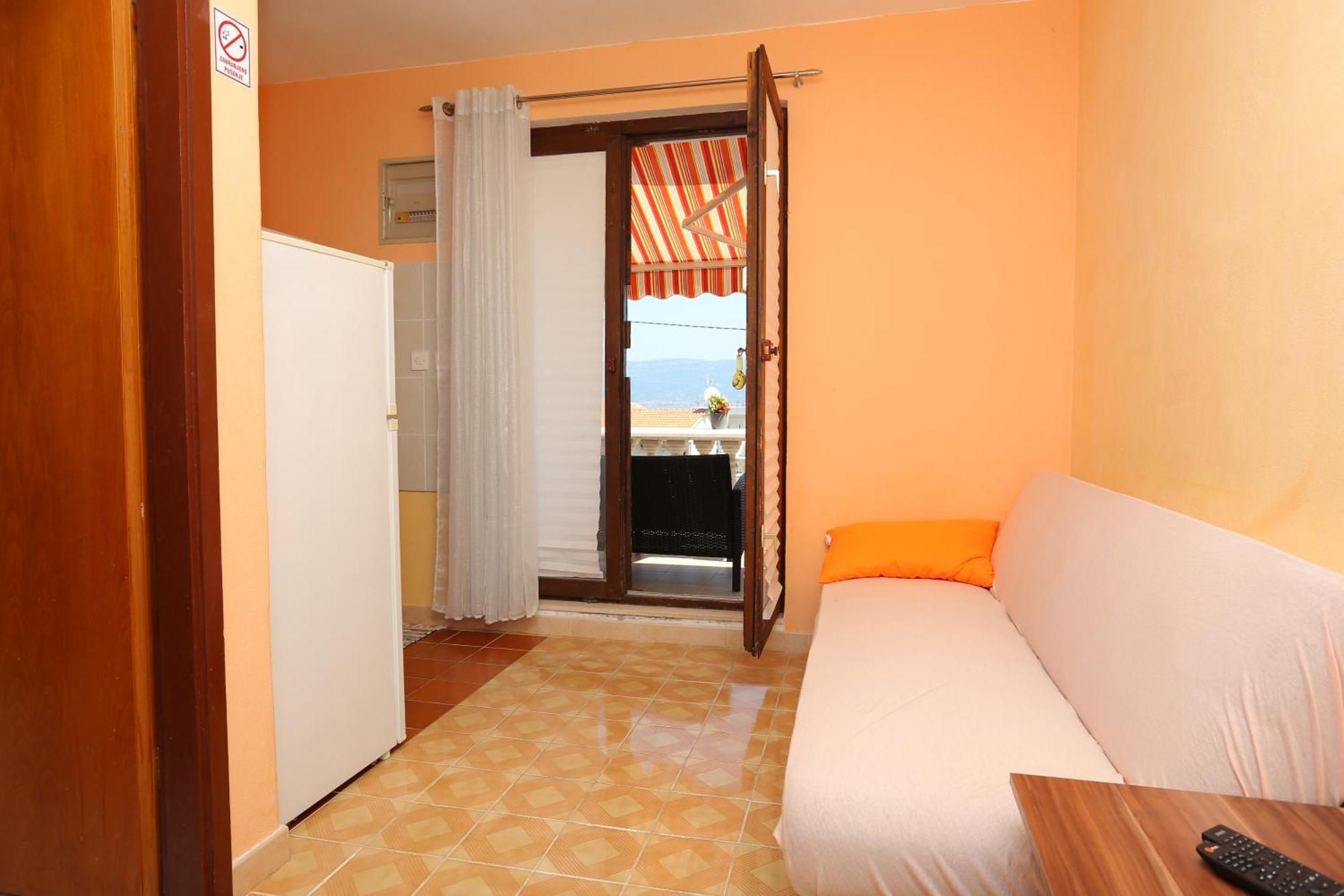 Apartments By The Sea Slatine, Ciovo - 16131 Zimmer foto