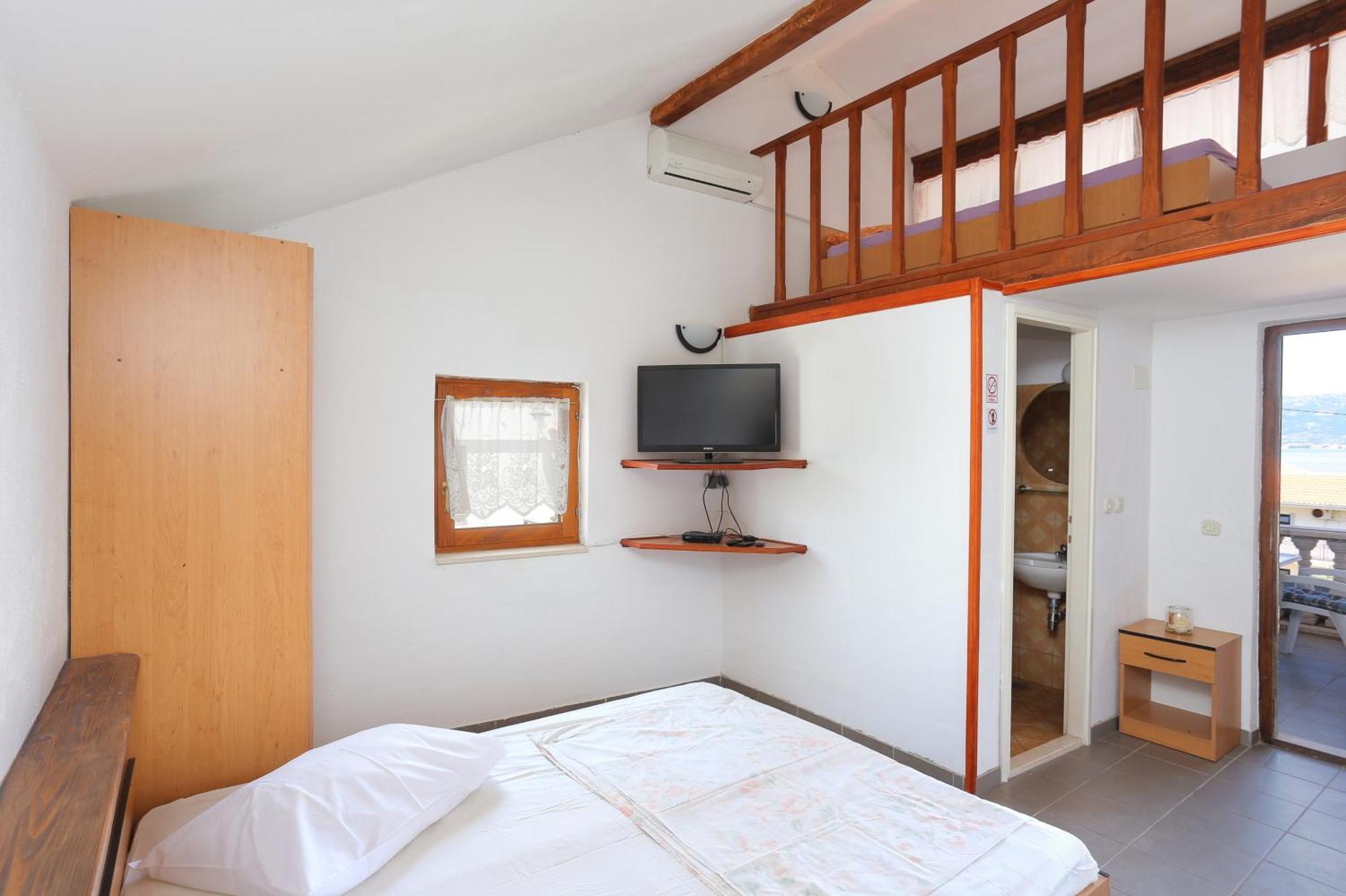 Apartments By The Sea Slatine, Ciovo - 16131 Zimmer foto